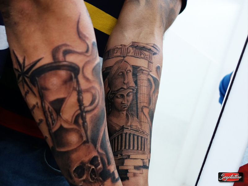 Atenea grecia calavera reloj de arena