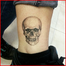 calavera tobillo.jpg
